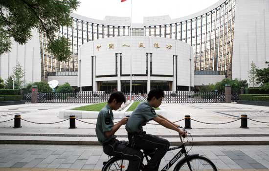 中国外汇储备增速创纪录